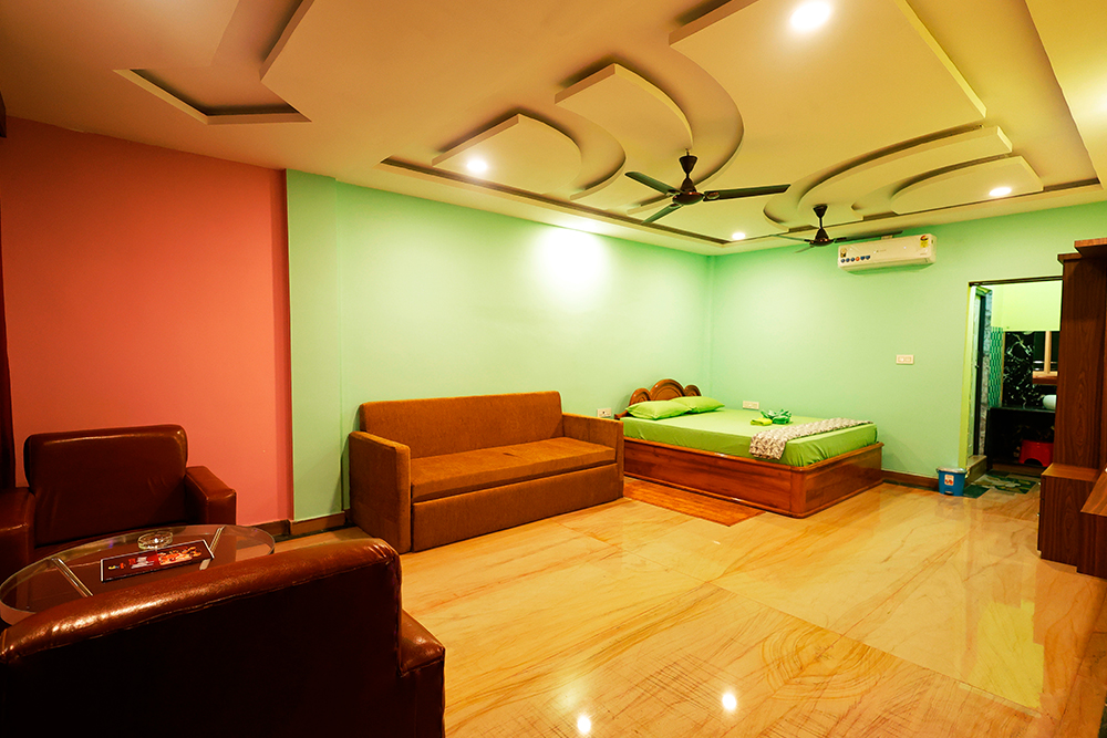 Deluxe Double Bedroom